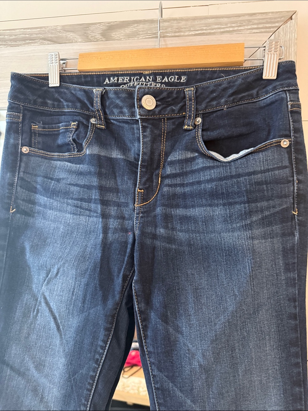 American Eagle Outfitters Dark Blue Straight-Leg Women’s Jeans - Picture 2 of 6